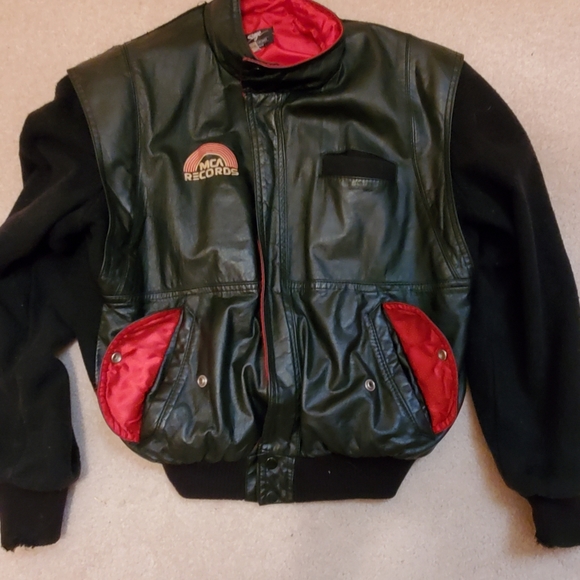 Vintage Triumph World Tour '85 Unisex bomber jacket - Picture 9 of 11